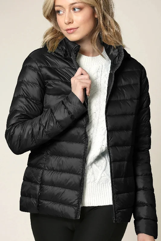Loose Fit Women's Essential Ultra Light Weight Packable Down Jacket