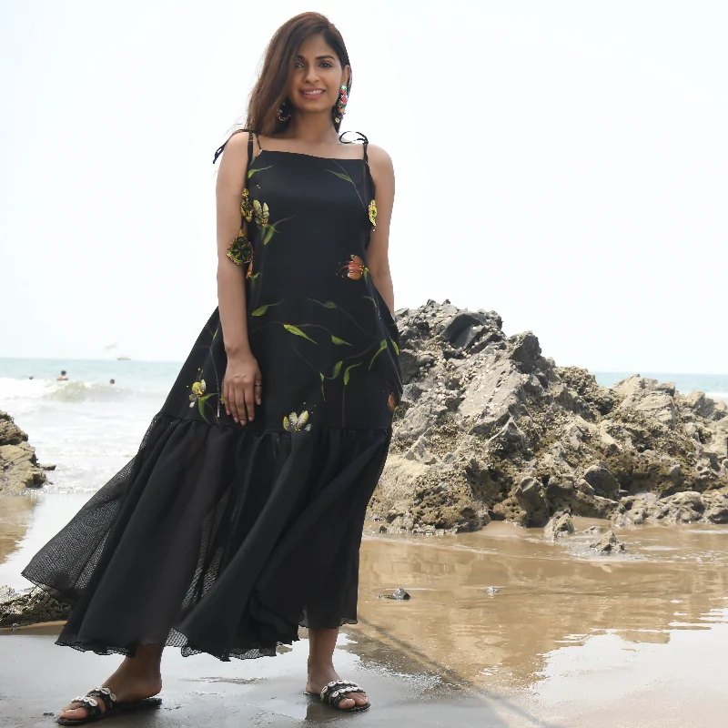 Fashionable And Fashionable Bunaai Raven Handpainted Doriya Dress