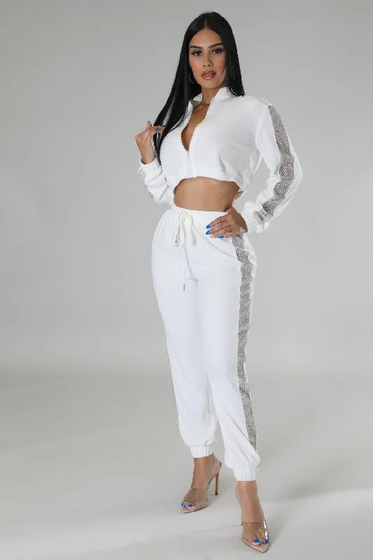 Simple Looks Downtown Moments Pant Set