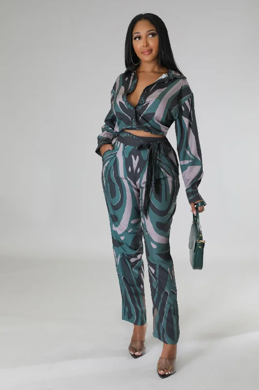 Classic Design Amryn Pant Set