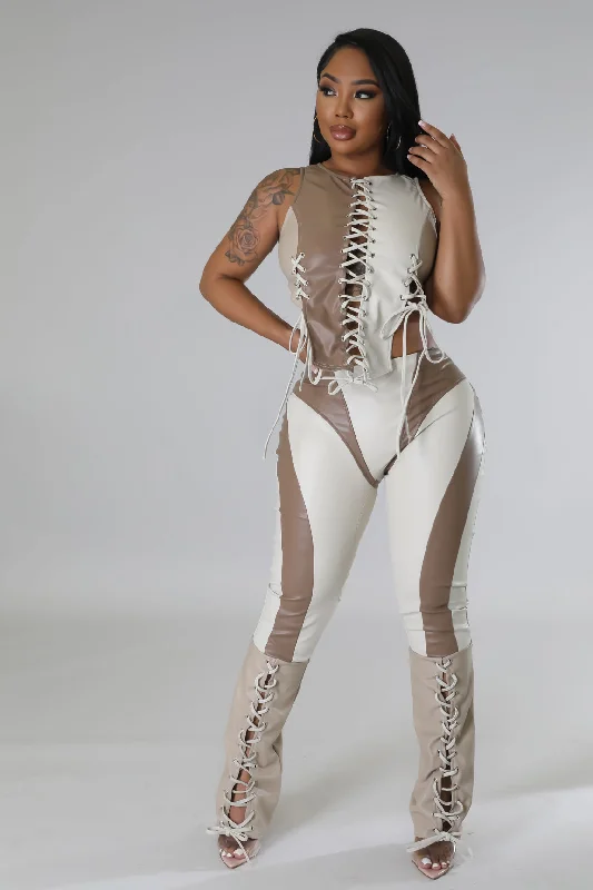 Basic Version Aleysa Babe Pant Set