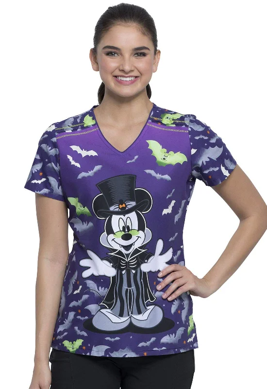 Stylish Wear Tooniforms by Cherokee Women's TF629 V-Neck Print Scrub Top -Vamp -Small Stylish Wear Tooniforms by Cherokee Women's TF629 V-Neck Print Scrub Top -Vamp -Small