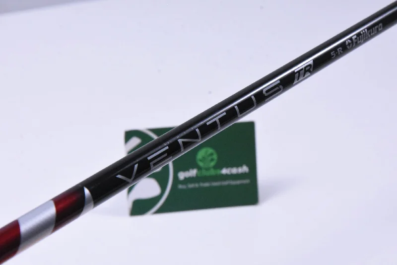 Retro Design Fujikura Ventus TR Red 5 Driver Shaft / Regular Flex / Taylormade 2nd Gen Retro Design Fujikura Ventus TR Red 5 Driver Shaft / Regular Flex / Taylormade 2nd Gen