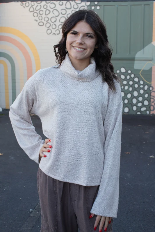 Soft Fabric Looks Cozy Lurex Popover, Coconut Smoke | Sanctuary