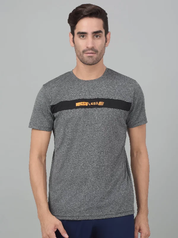 Design Must-have Men's Grey Melange Round neck Half Sleeve T-Shirt with Graphic Print