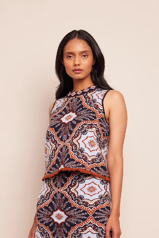 Modern Tailoring Cara Cara Julissa Top in Jules Navy