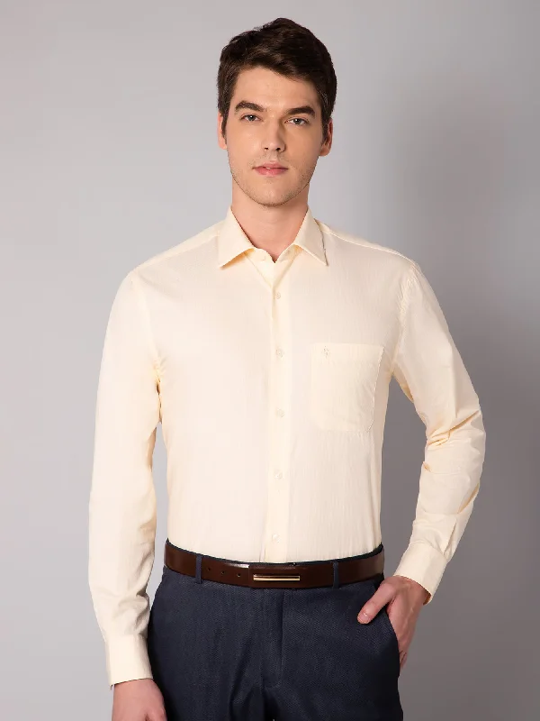 Soft Textures Men's Light Yellow Formal Self Textured Full Sleeve Shirt
