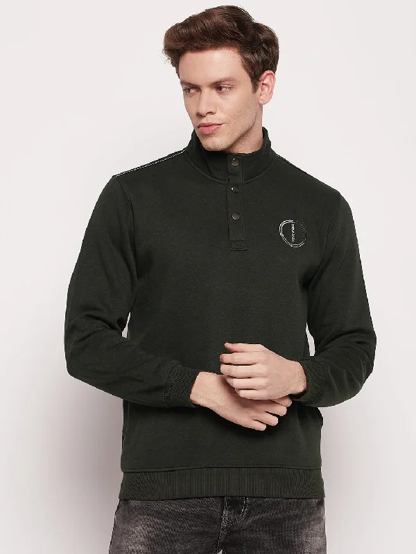 Stunning Fashion Men Olive Sweatshirt