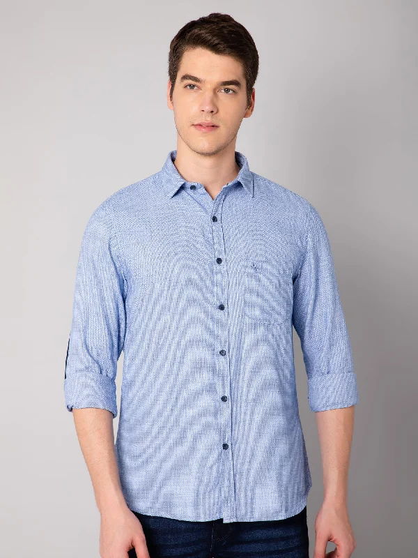 Easygoing Outfits Men's Light Blue Casual Plain Full Sleeve Shirt