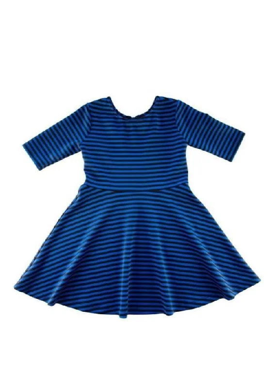 Leisure Travel Stripe Knit Dress With Back Bows