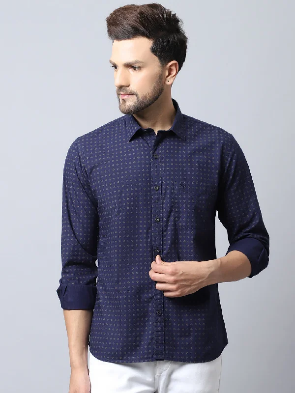 Fashionable Comfort Men's Navy Blue Casual Geometric Print Full Sleeve Shirt