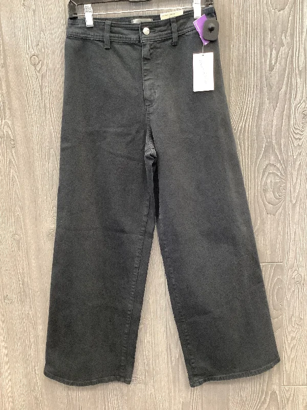 Luxury Fashion Black Denim Jeans Wide Leg Universal Thread, Size 6