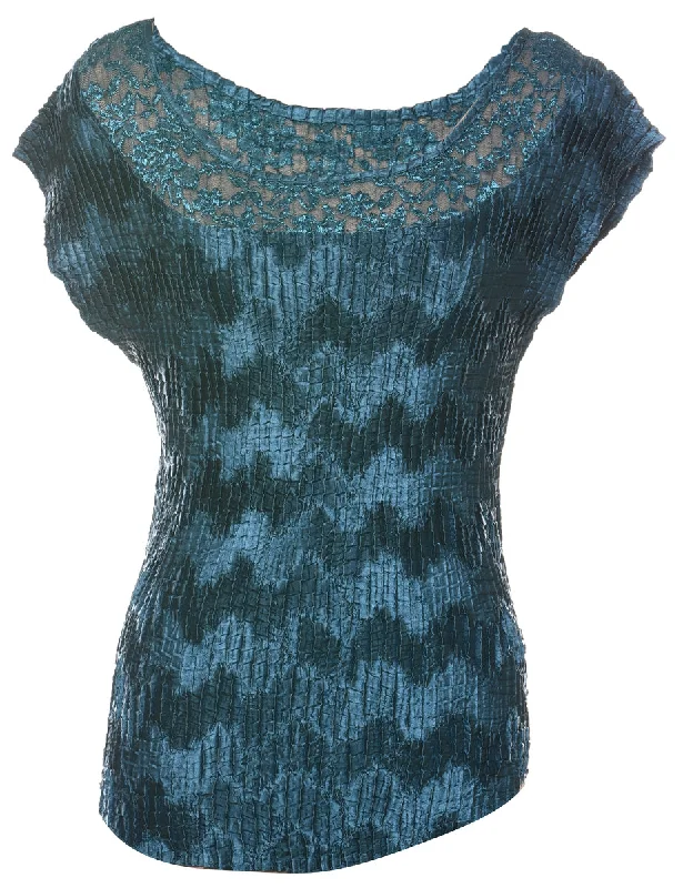 Minimal Style Smocked Evening Top - M