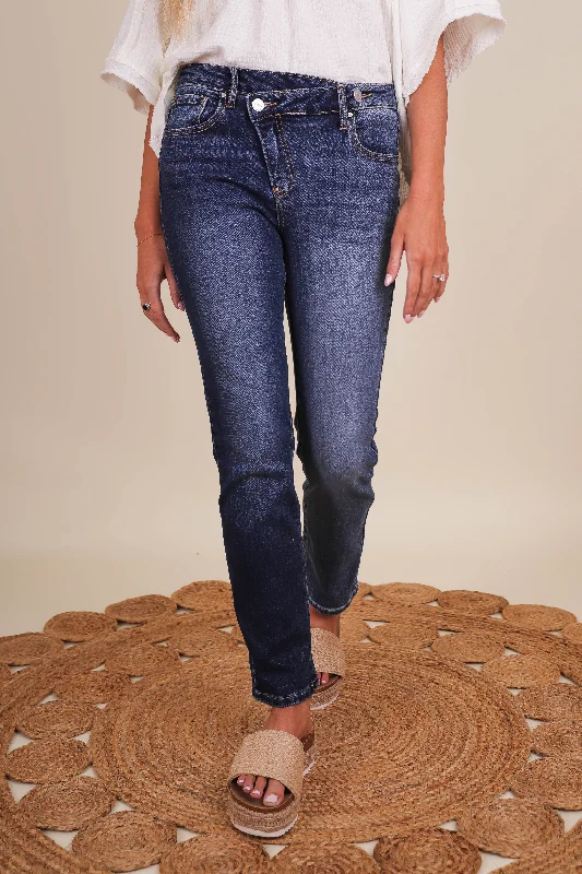 Relaxed Wear SoHo Girl Crossover Denim