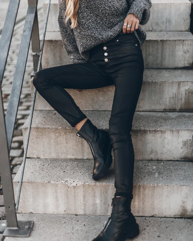 Playful Style The Black Coated Jeans