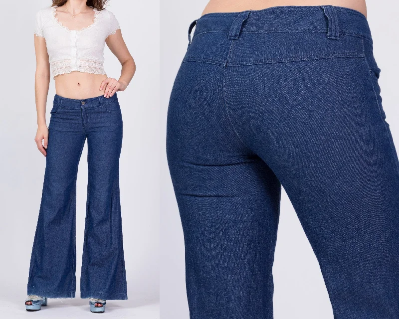 Relaxed Clothing Vintage Low Rise Bell Bottom Jeans - Small