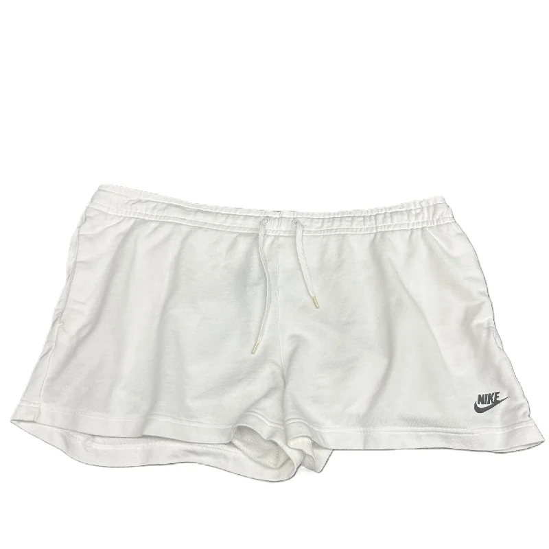 Basic Version Athletic Shorts By Nike Apparel  Size: 2x