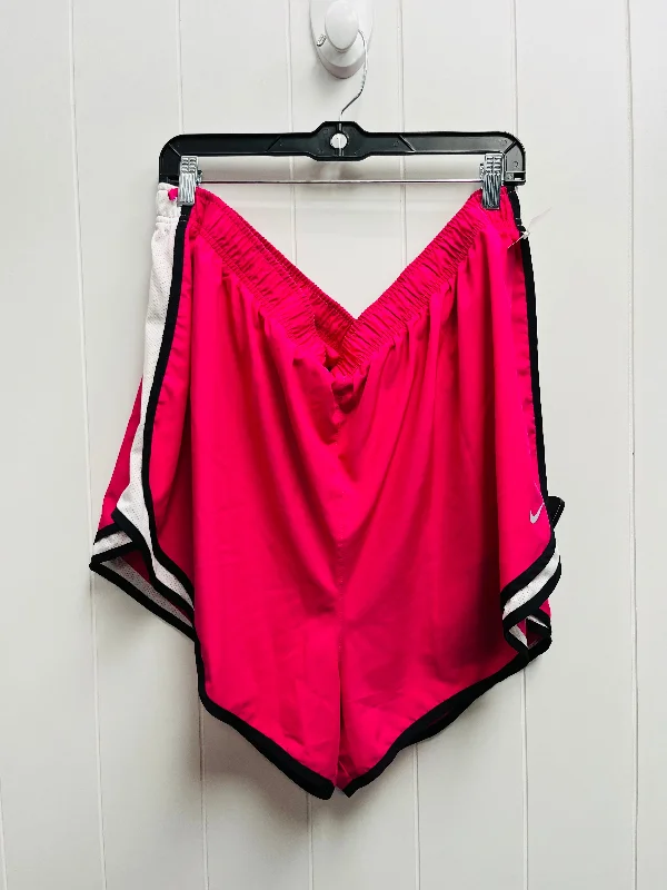 Trendy Items Athletic Shorts By Nike Apparel  Size: 3x