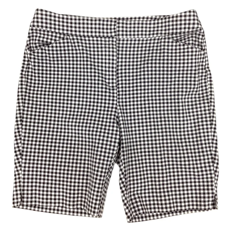 Romantic And Fresh Shorts By Chicos In Checkered Pattern, Size: 1