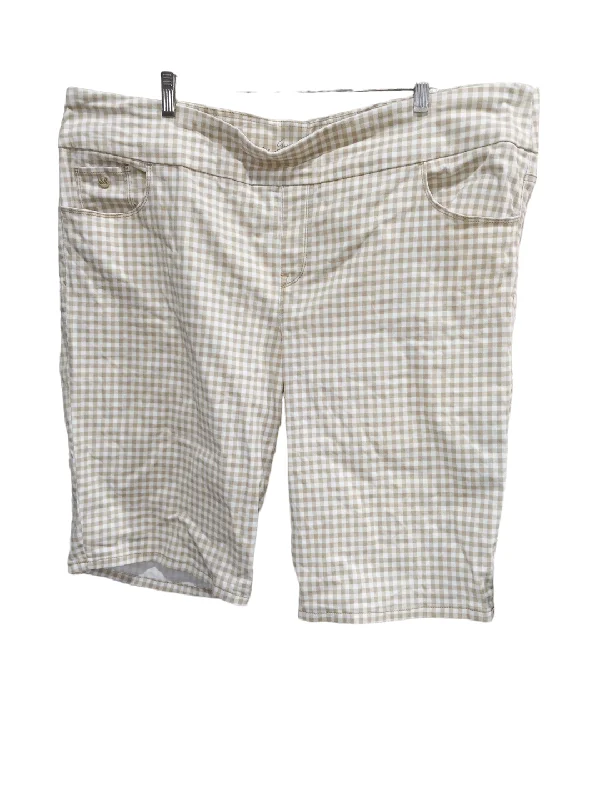 Fresh And Capable Shorts By Gloria Vanderbilt  Size: 2x