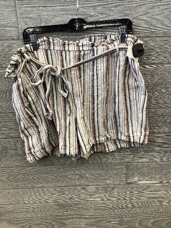 Exquisite Design Shorts By Maurices In Multi-colored, Size: 20w