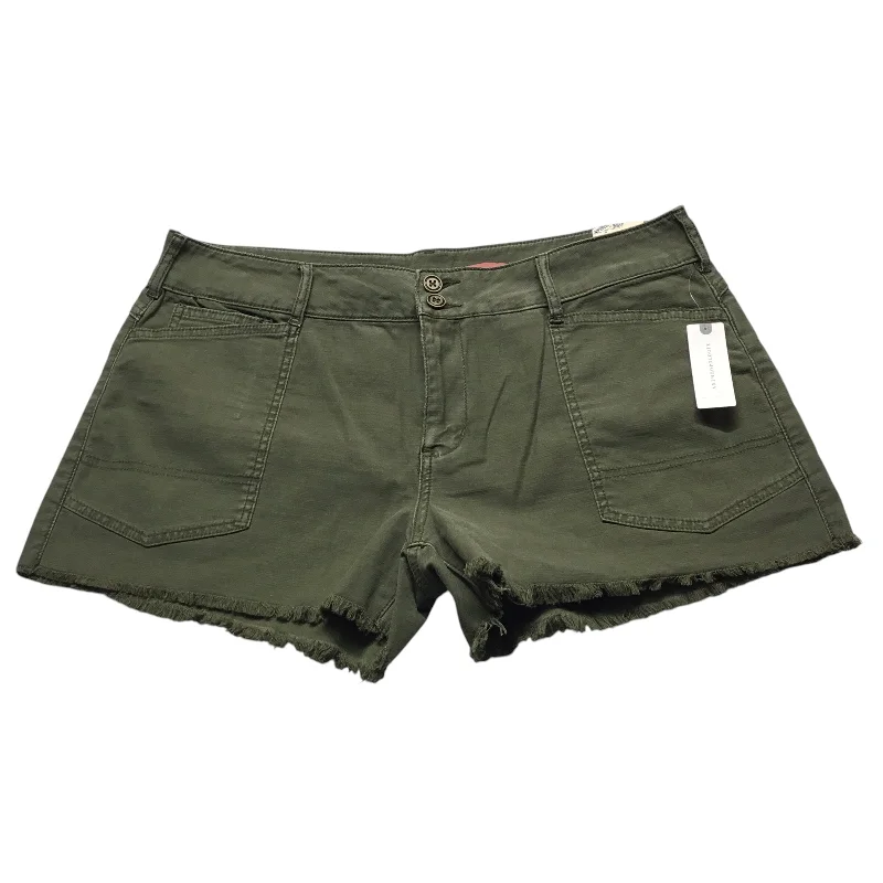 Elegant Outline Shorts By Pilcro In Green, Size: 12